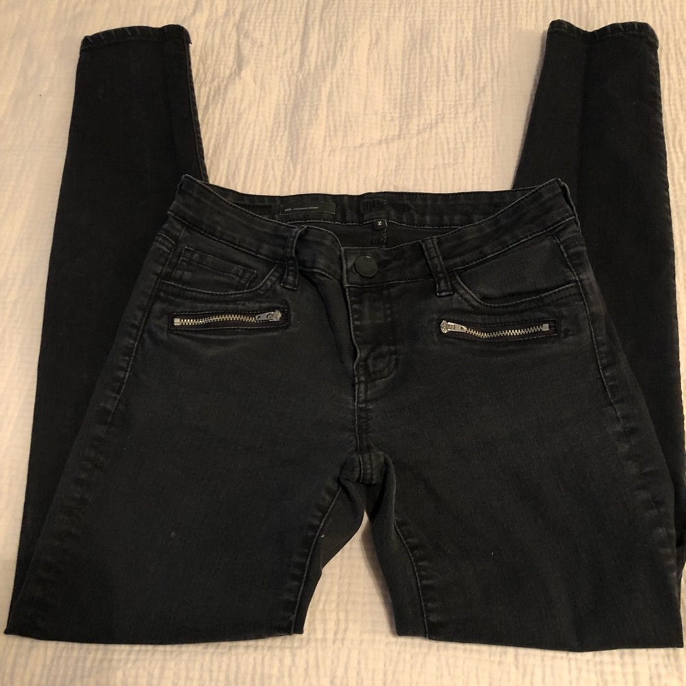 Black Skinny Jeans